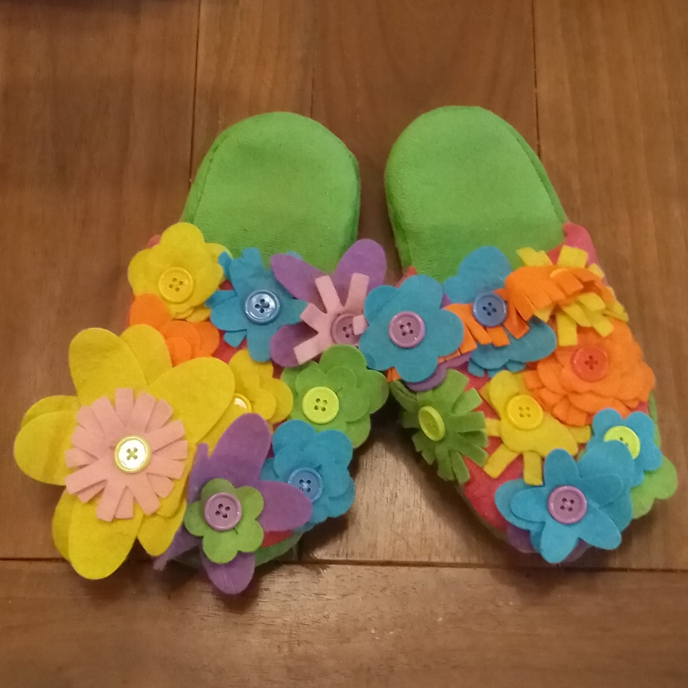 Kid's Colorful Floral Slippers, Size 30-31 (7"- See Last Photo)